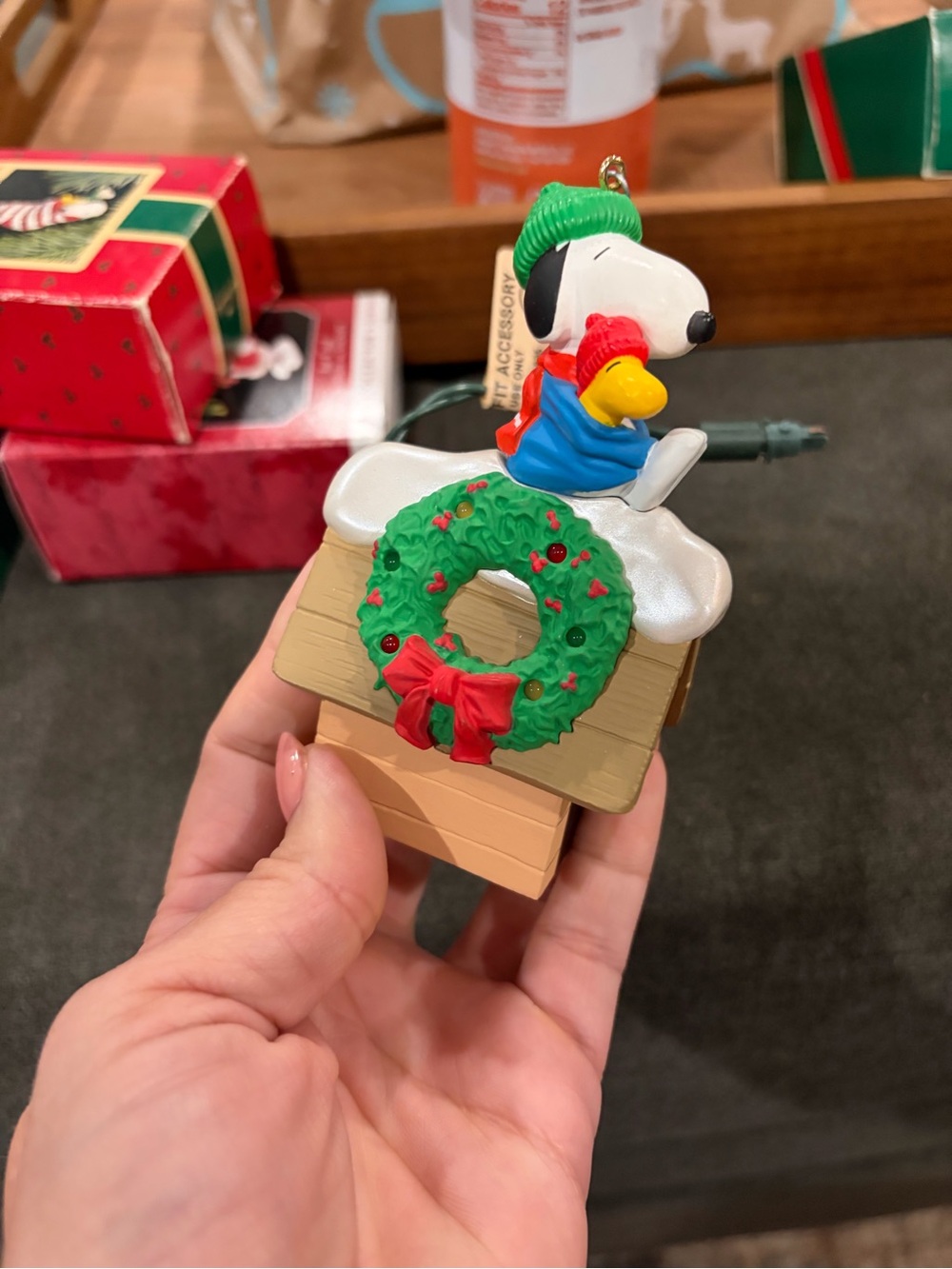 Magic Peanuts Snoopy & Woodstock Green Holiday Wreath Bird Ornament